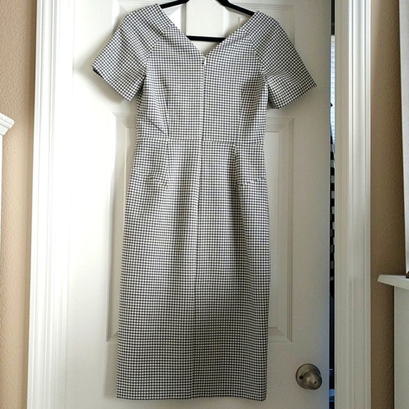 NWT Banana Republic size 4 dress - Picture 2 of 3